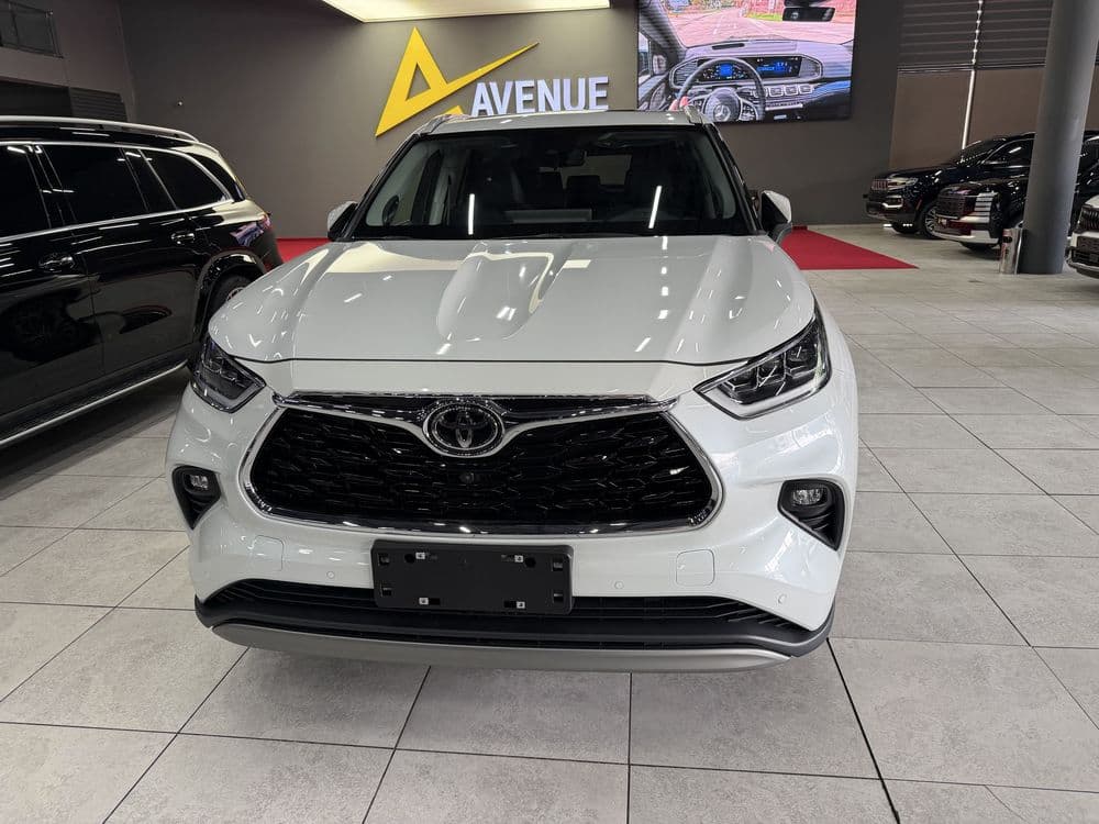 Toyota Highlander 2.5 HEV Limited E-Four — 1
