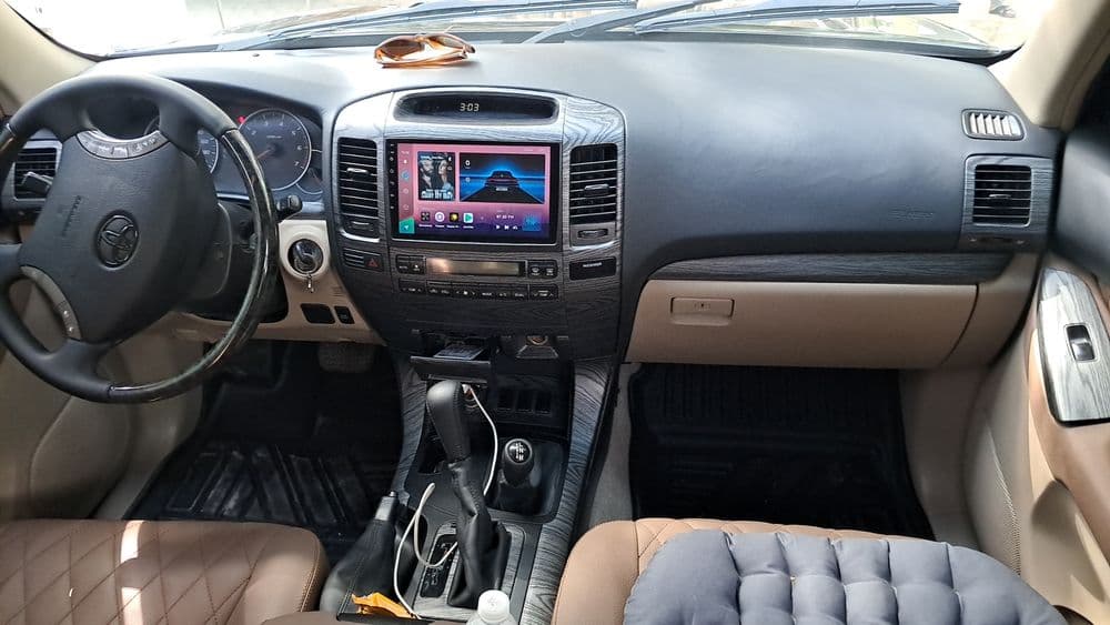 Land Cruiser Prado  GX — 7