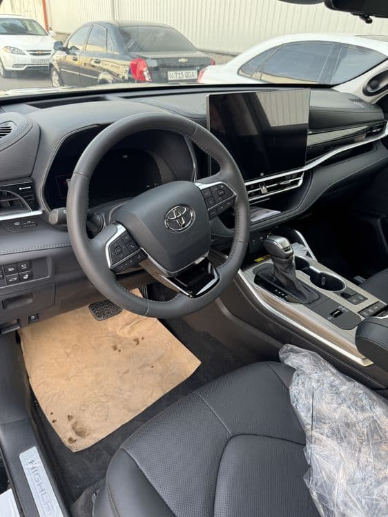 Toyota Highlander 2026/26 — 4