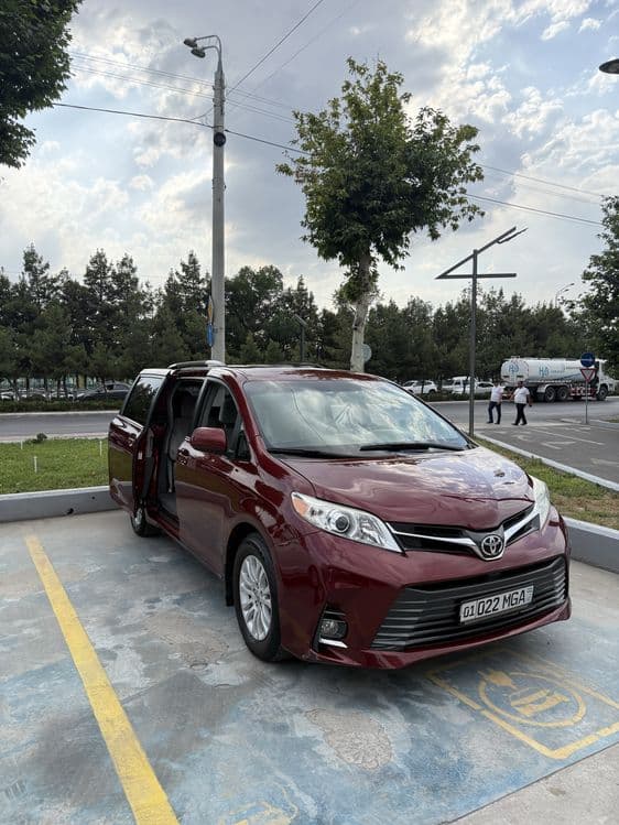 toyota siena oylavik qulay ideal toza rasxoti yoq narxini kelashamiz — 1