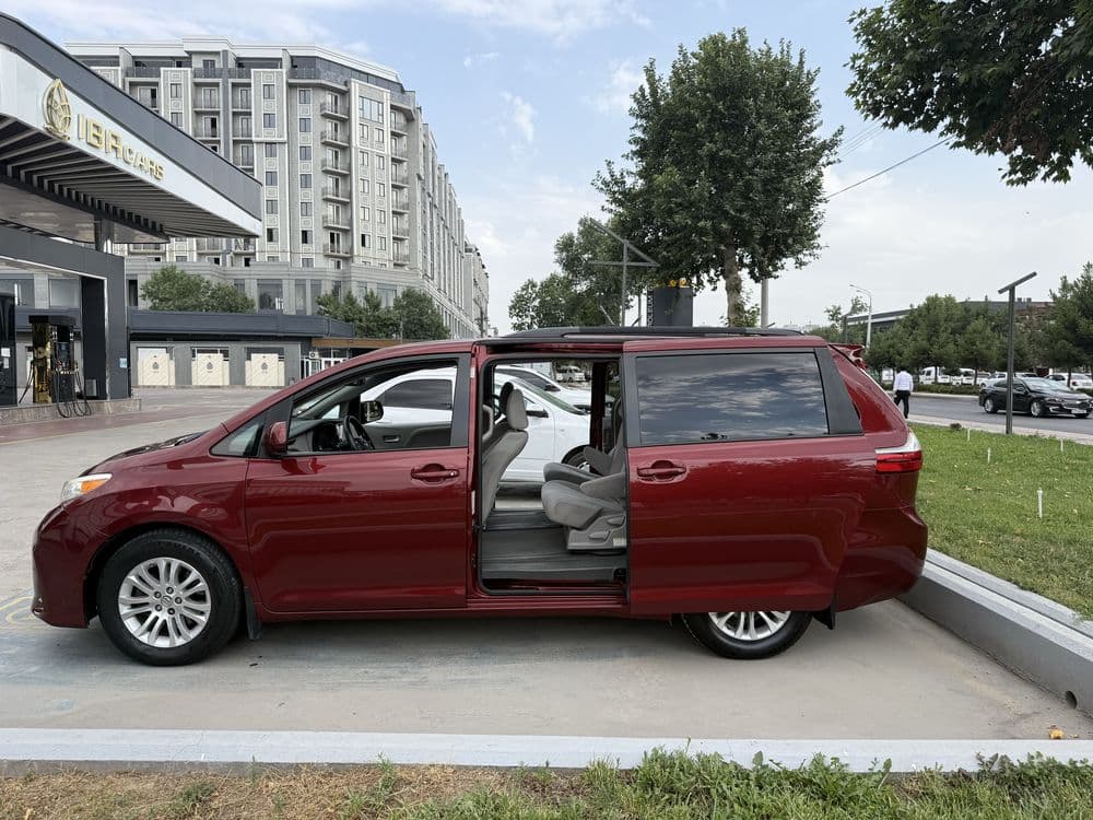 toyota siena oylavik qulay ideal toza rasxoti yoq narxini kelashamiz — 5