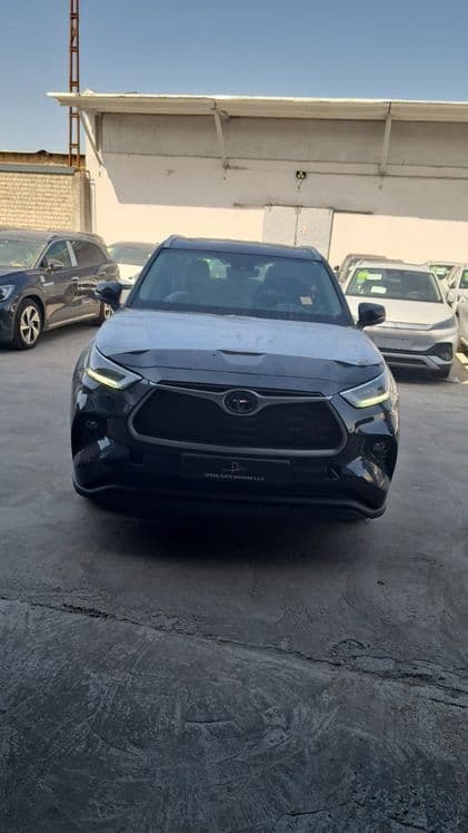 TOYOTA Highlander HYBRID GLE 2023 — 2