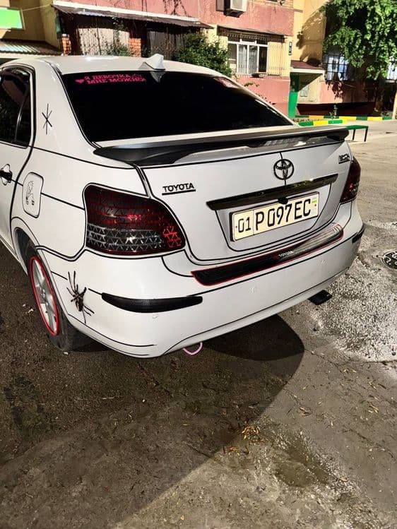 Продам Toyota Yaris — 2