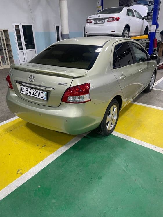 Toyota yaris 2007 yil idiyal tozza — 1