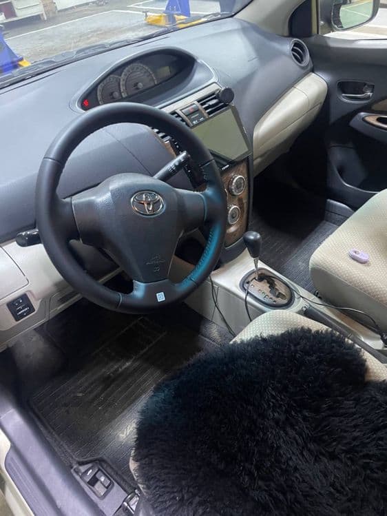 Toyota yaris 2007 yil idiyal tozza — 3