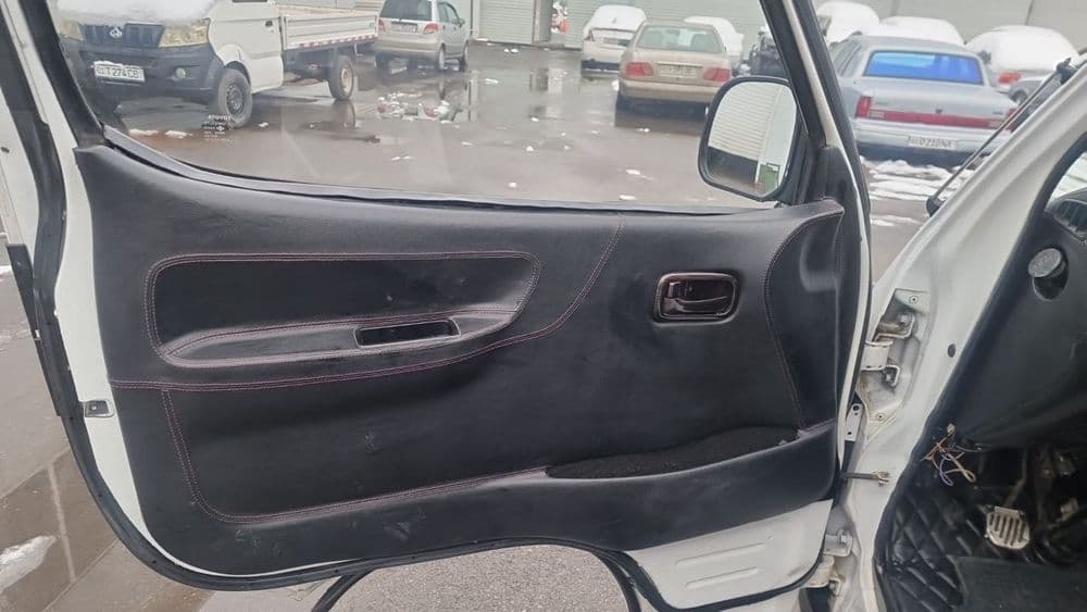 Transport toyota haice — 4