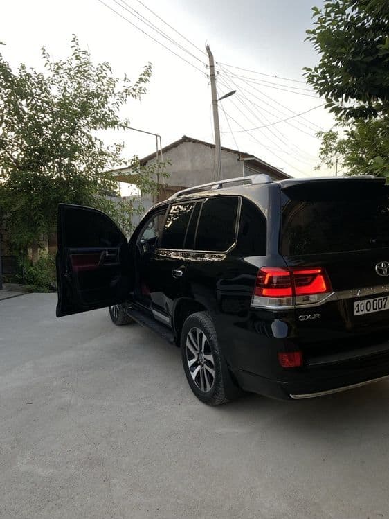 Продам своя Tayota — 2