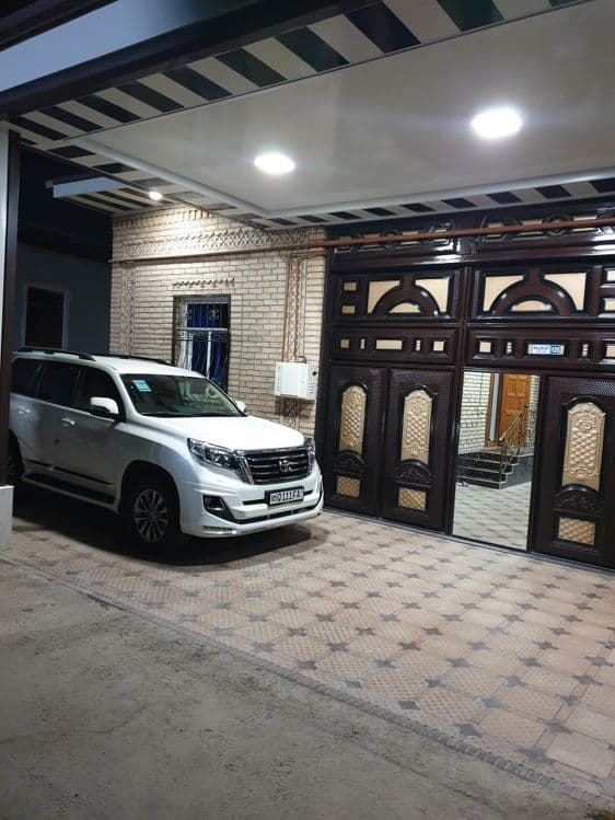 Toyota Prado sotiladi xolati ideal — 4