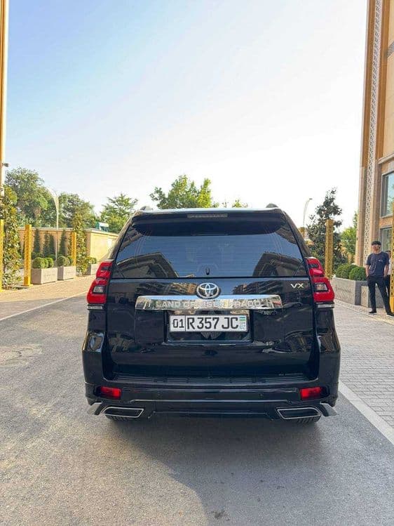 Tayotta - Land Cruiser Prado 150 yangi 2023 — 3