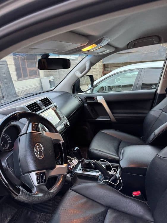Продается Toyota Prado 2014 г. 2.7 л.                    Состояние отл — 8