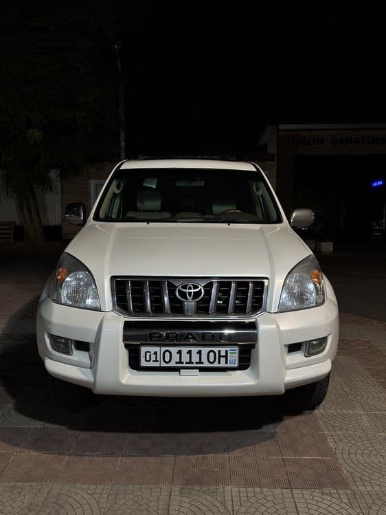 Toyota prado 120. 4 L — 1