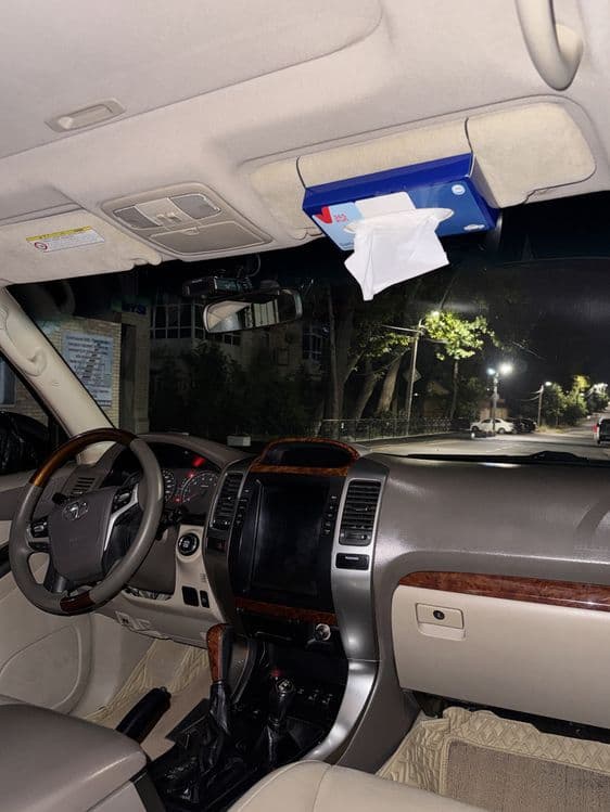 Toyota prado 120. 4 L — 5