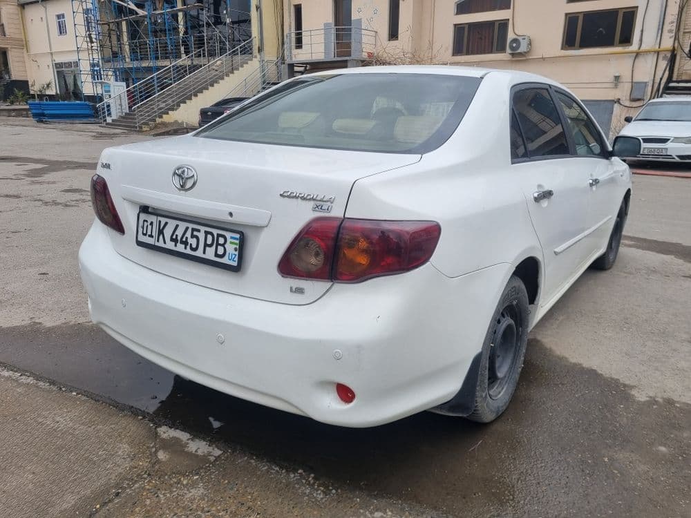 Toyota Corolla 2008 A.T benzinda — 4