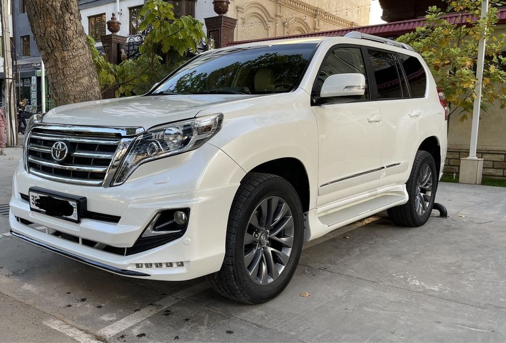 Toyota Land Cruisers — 2