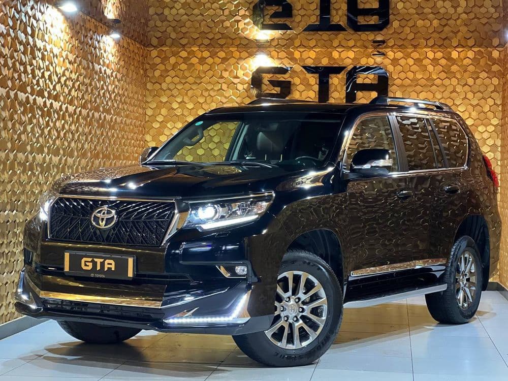 Tayota land cruiser Prado — 1