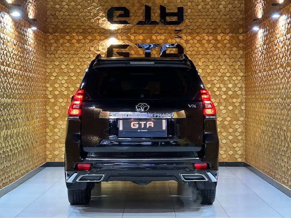 Tayota land cruiser Prado — 2