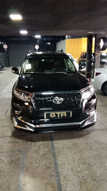 Tayota land cruiser Prado — 4