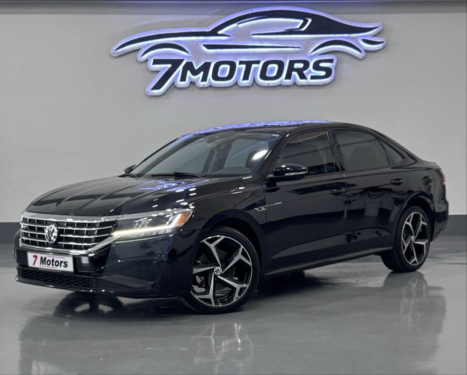 Volkswagen Passat 2.0  R-Line — 2