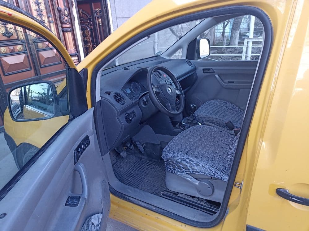Volkswagen caddy sotiladi — 4