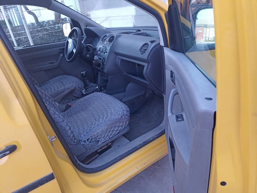 Volkswagen caddy sotiladi — 5