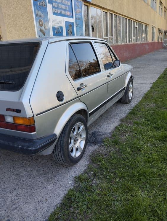 Продается: Volkswagen Golf Mk1 — 1