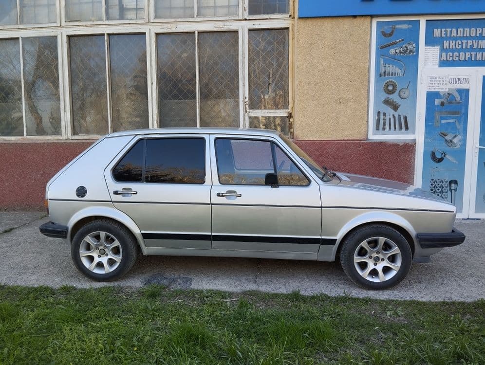 Продается: Volkswagen Golf Mk1 — 5