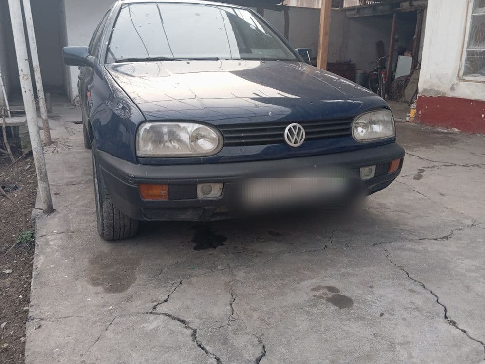 Volkswagen golf 1992 yil — 1