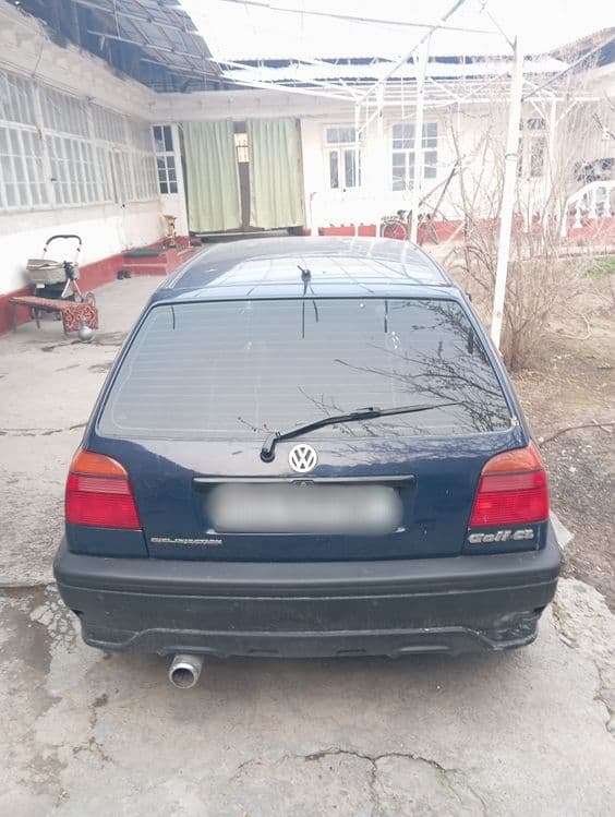 Volkswagen golf 1992 yil — 5