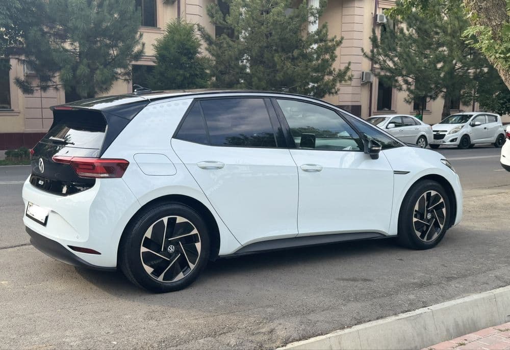 Volswagen ID3 pure, 2023 — 4