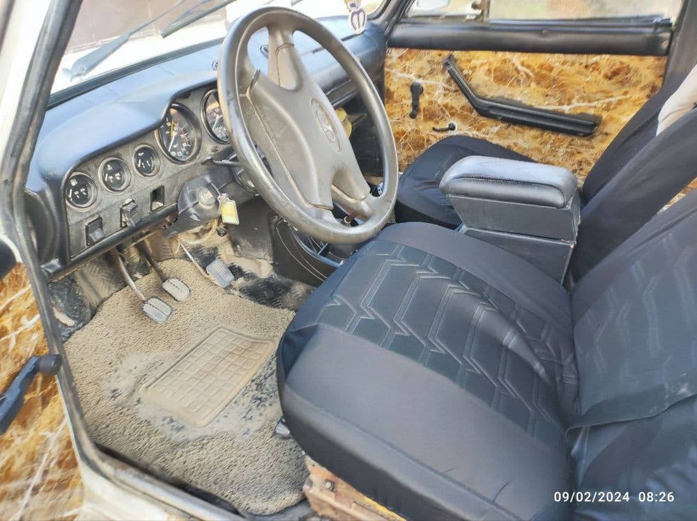 Vaz 21011 sotiladi — 5