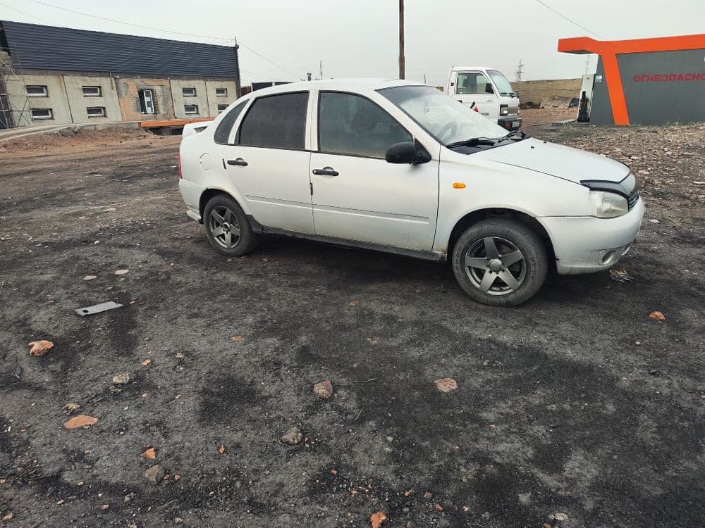 Lada kalina 1118 . Metan 80l yaxshi xolatda — 1