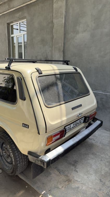 Niva 1600 4x4 — 3