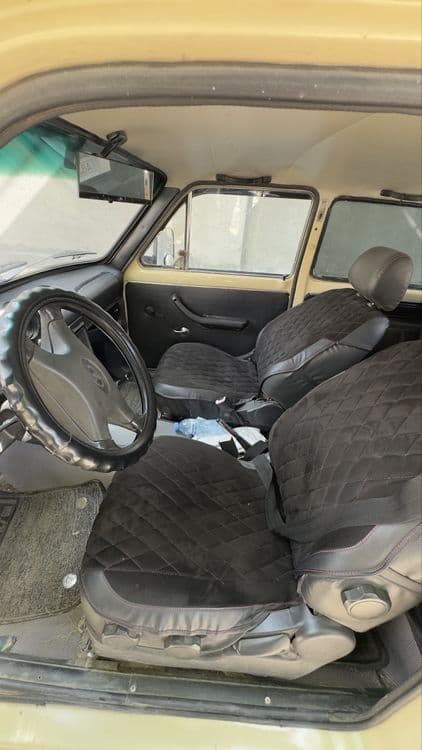 Niva 1600 4x4 — 4