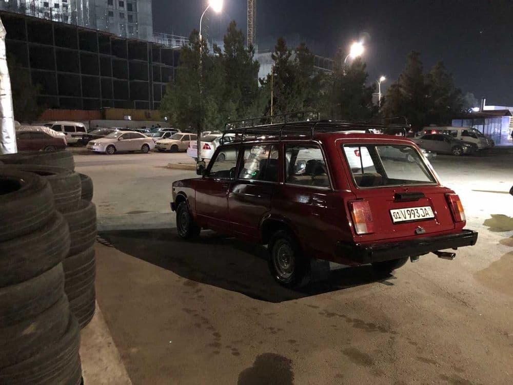 ВАЗ 2104 бензин 1989 гв 2 500 уе красный — 3