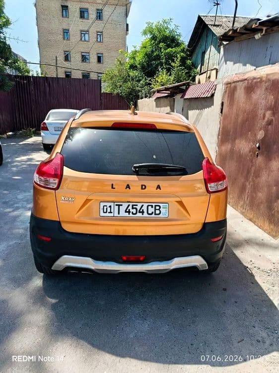 Продается Lada Xrey — 2