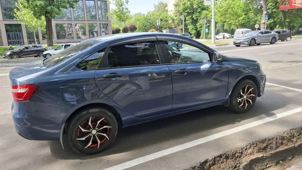 Lada vesta 1.6 2018-yil — 3