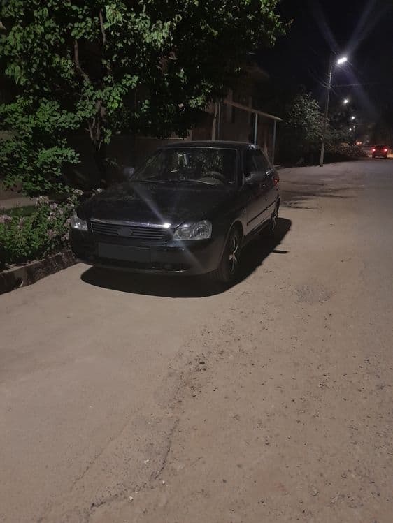 Lada Priora 2172 — 2