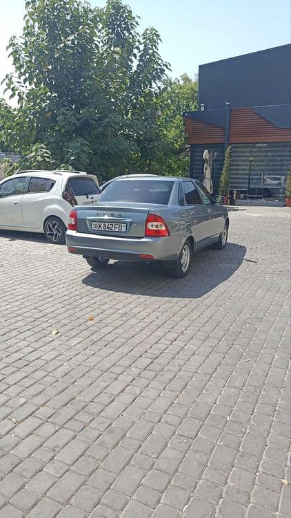 Lada Priora 1.6 Sedan — 1
