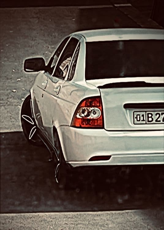 Lada priora 2170 — 4