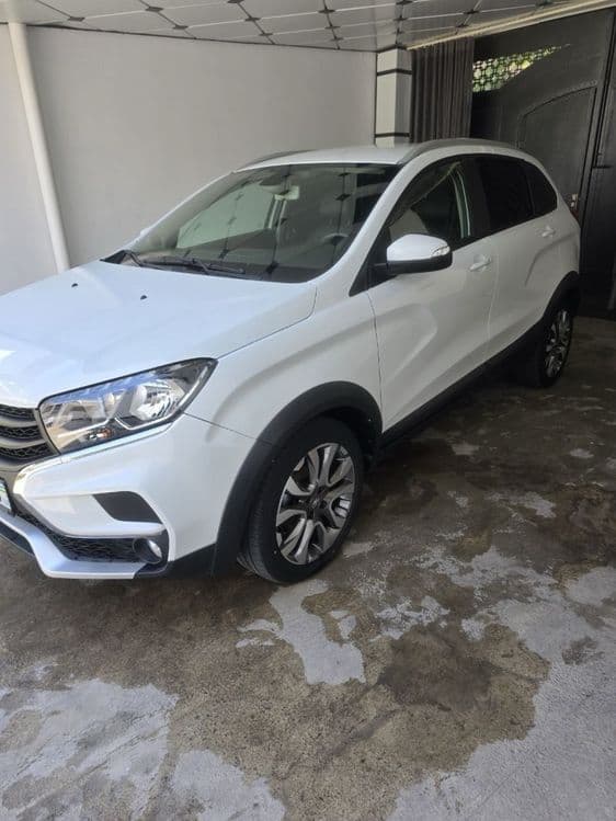 Продается Lada xray cross — 4