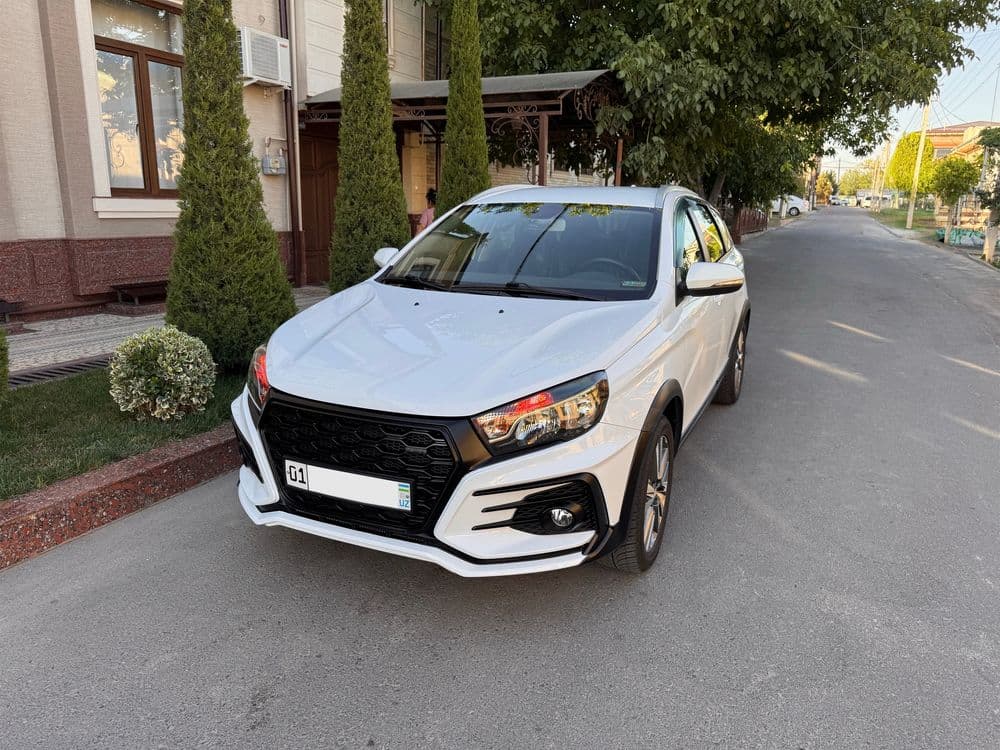 Lada Vesta SW Cross 1.8 — 3