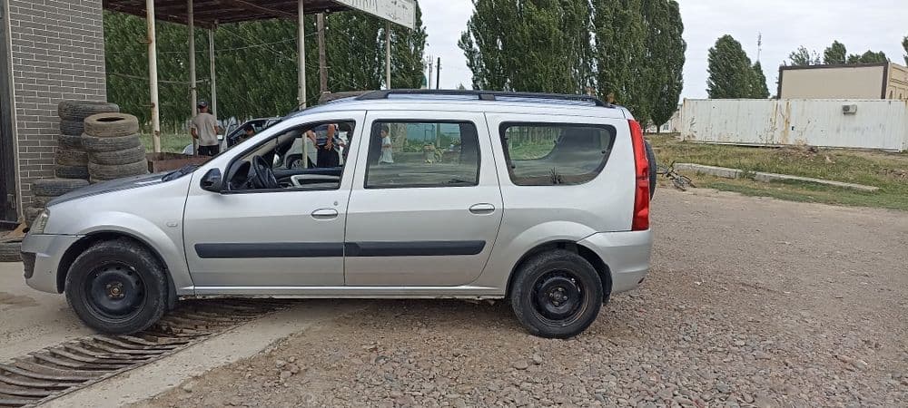Lada largus 2014 — 2