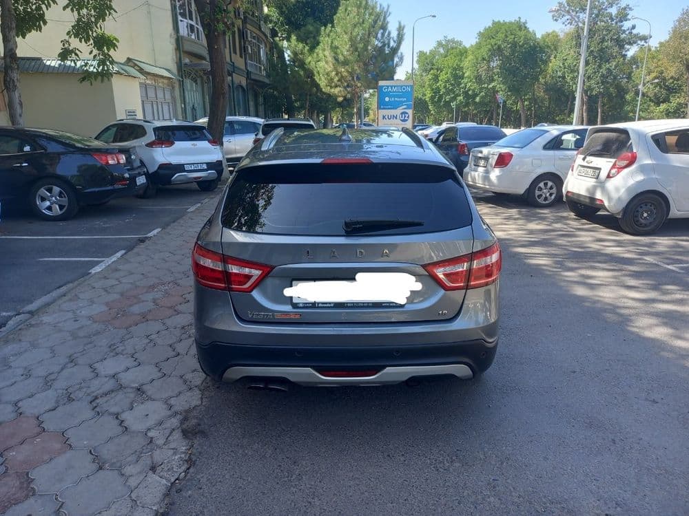 Lada vesta SW Cross — 2