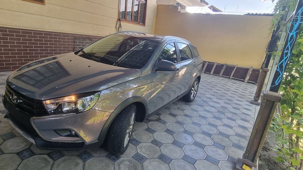 Lada vesta sw cross enjoy pro — 1