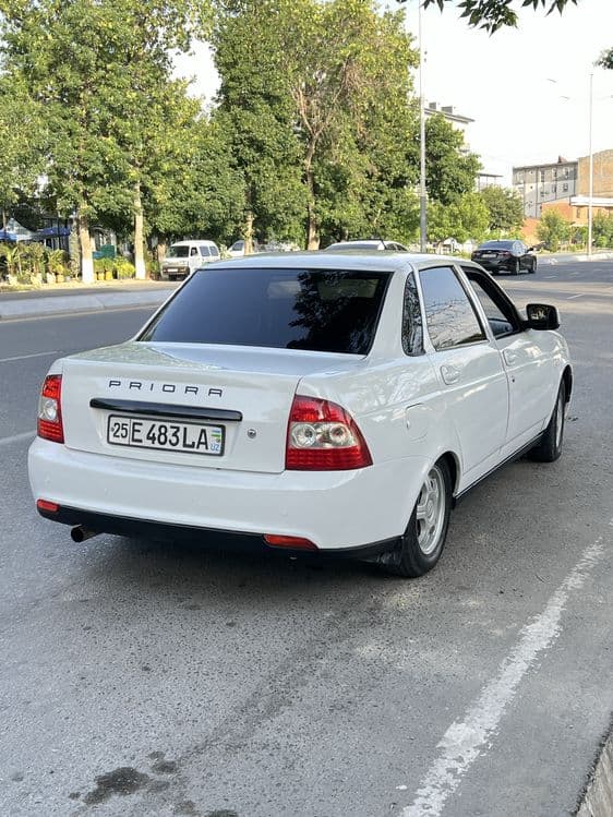 Lada Priora 2 Sotiladi — 2