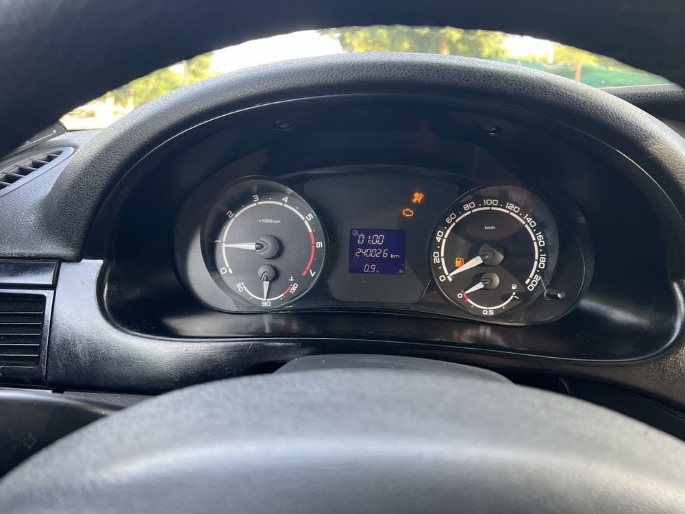 Lada Priora 2 Sotiladi — 4