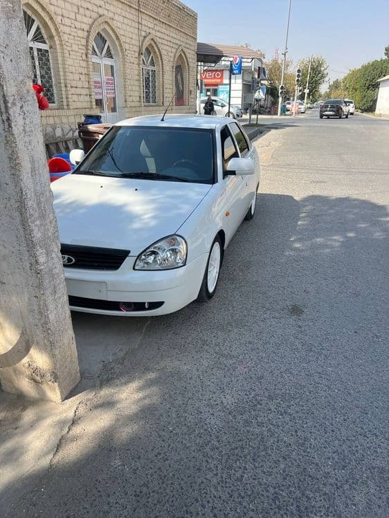 Lada priora 21072 — 2