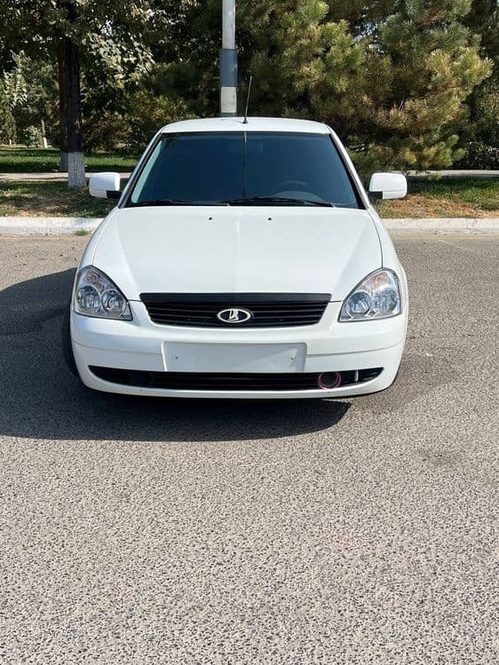Lada priora 21072 — 1