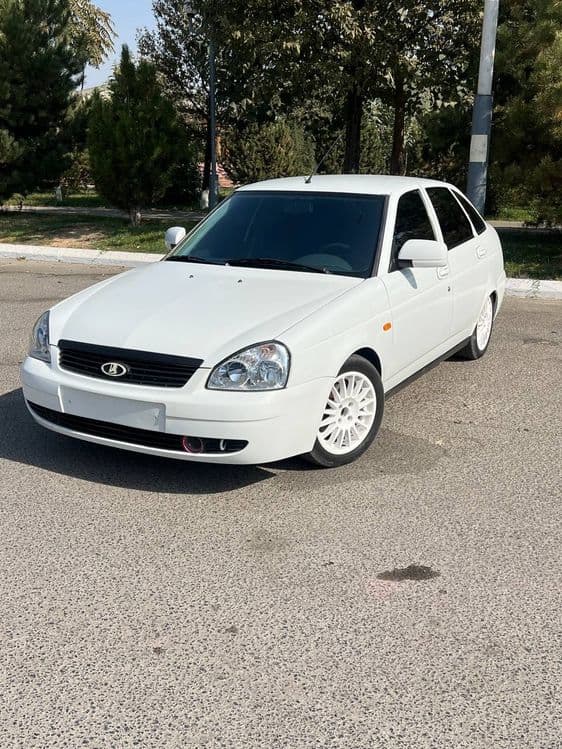 Lada priora 21072 — 3