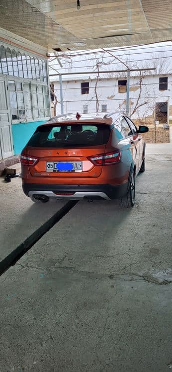 Lada Vesta SW cross — 1